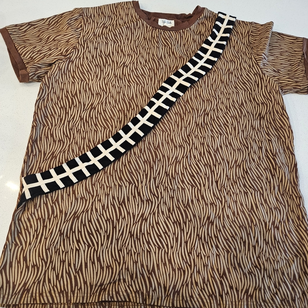 Taylor Joelle Mens Chewbacca Tee